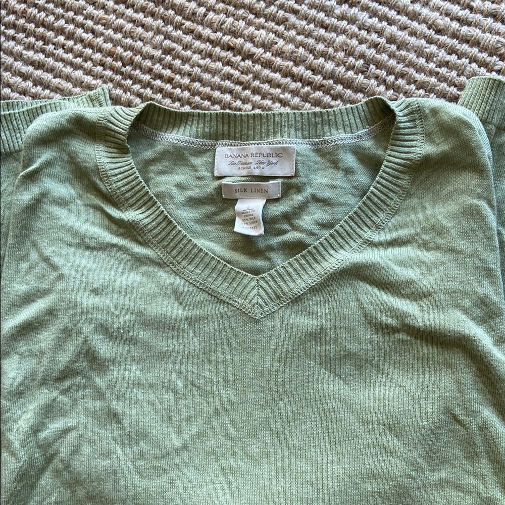 Banana Republic Silk Linen V-Neck Sweater